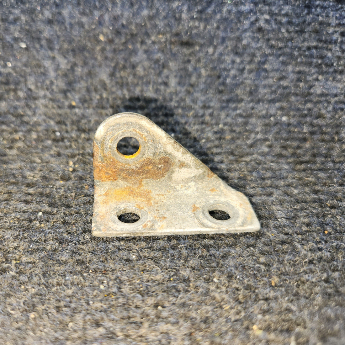 Used aircraft parts for sale, 0510205-10 Seat Belt Fitting – Outboard RH or Inboard LH