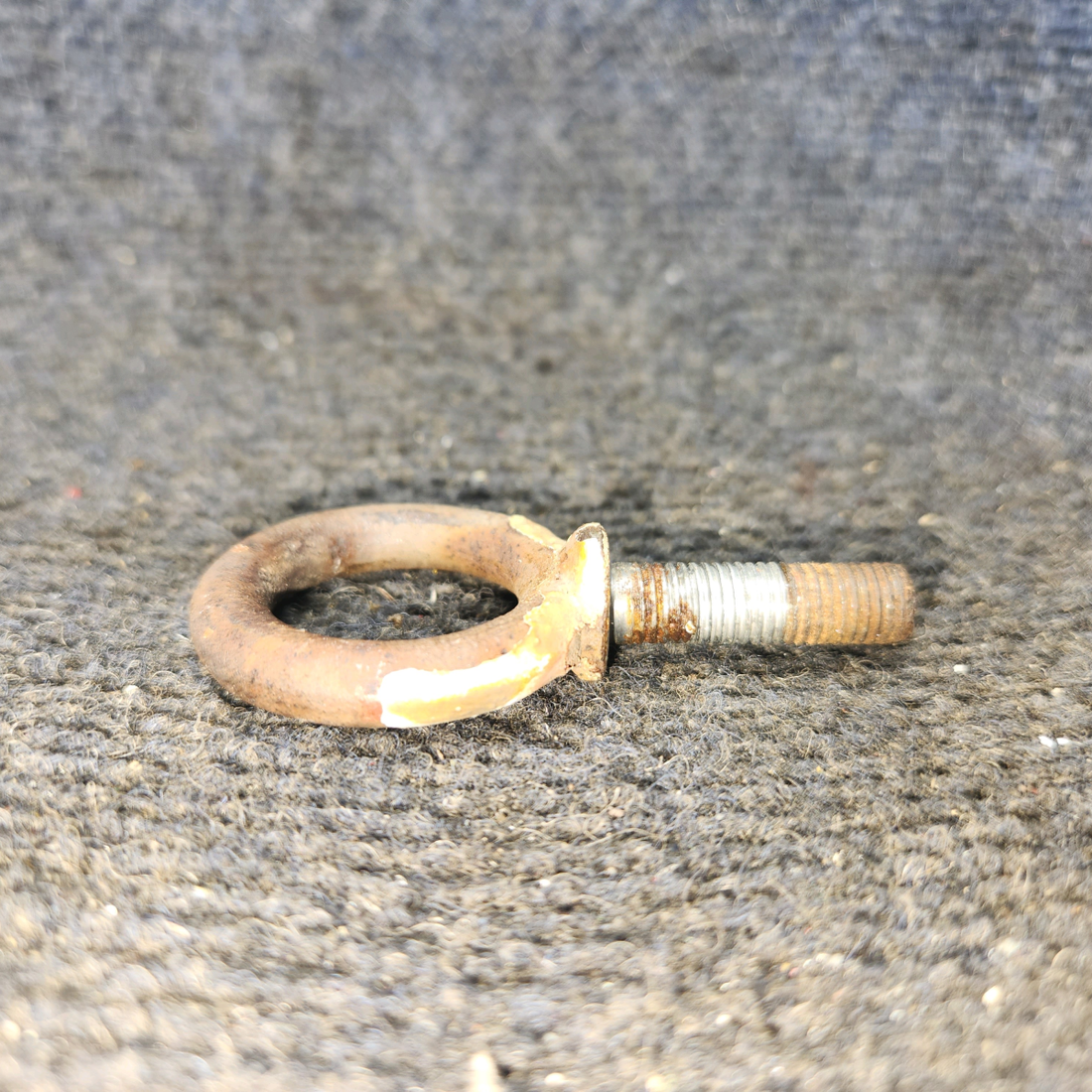 Used aircraft parts for sale, 0511165 Cessna 172F Cargo Tie Down Eyebolt (Corrosion)