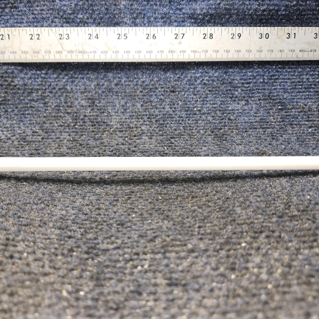 Used aircraft parts for sale, CI-121 Comant Industries Inc Cessna 172 VHF Communication Antenna
