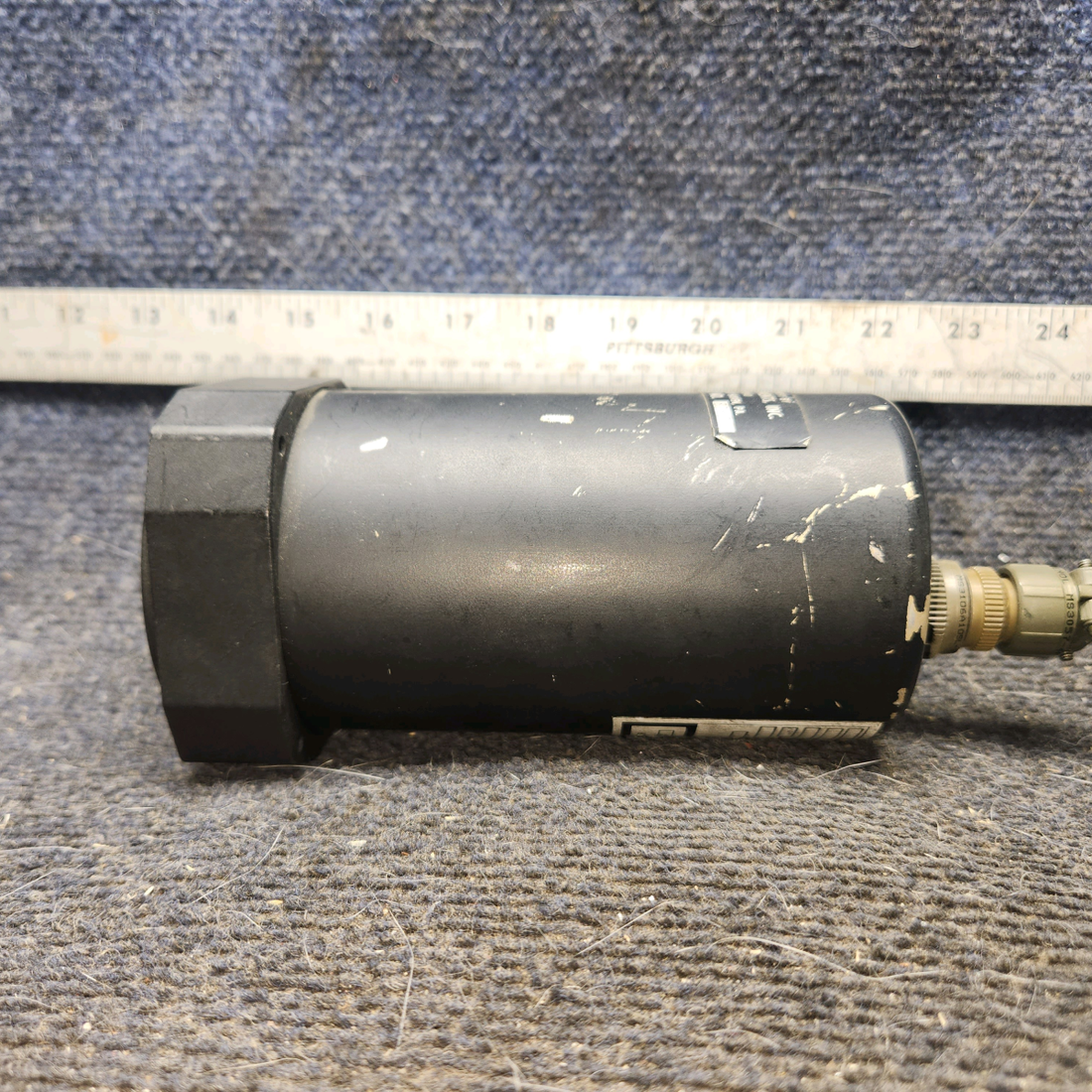 Used aircraft parts for sale, C661003-0506 R.C Allen 82A-11 cessna 172k Gyro Turn Coordinator – 12/24V