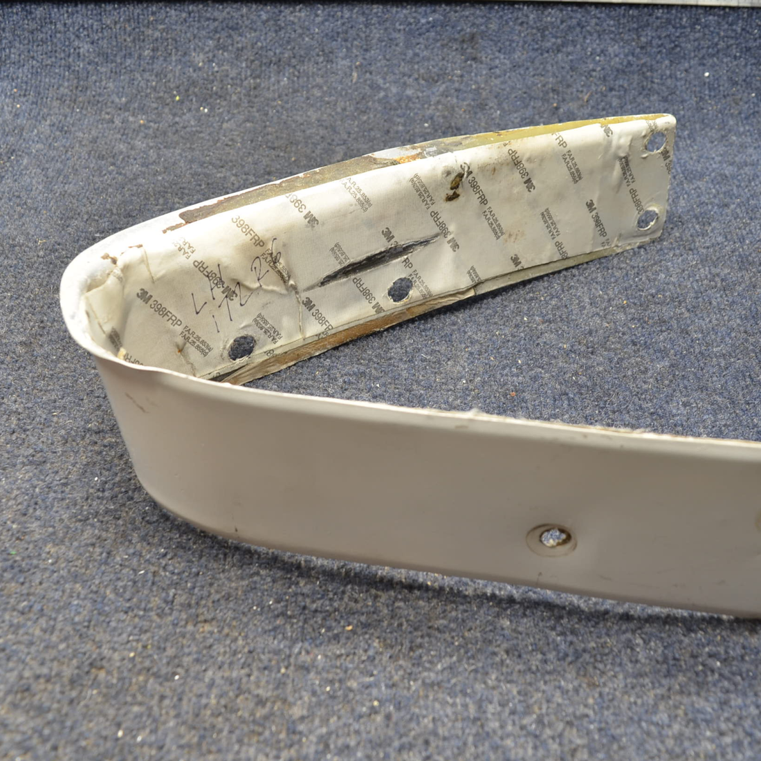 Used aircraft parts for sale, 0520015-5 Cessna  [part_model] Cessna 172RG WING FILLET ASSY LH