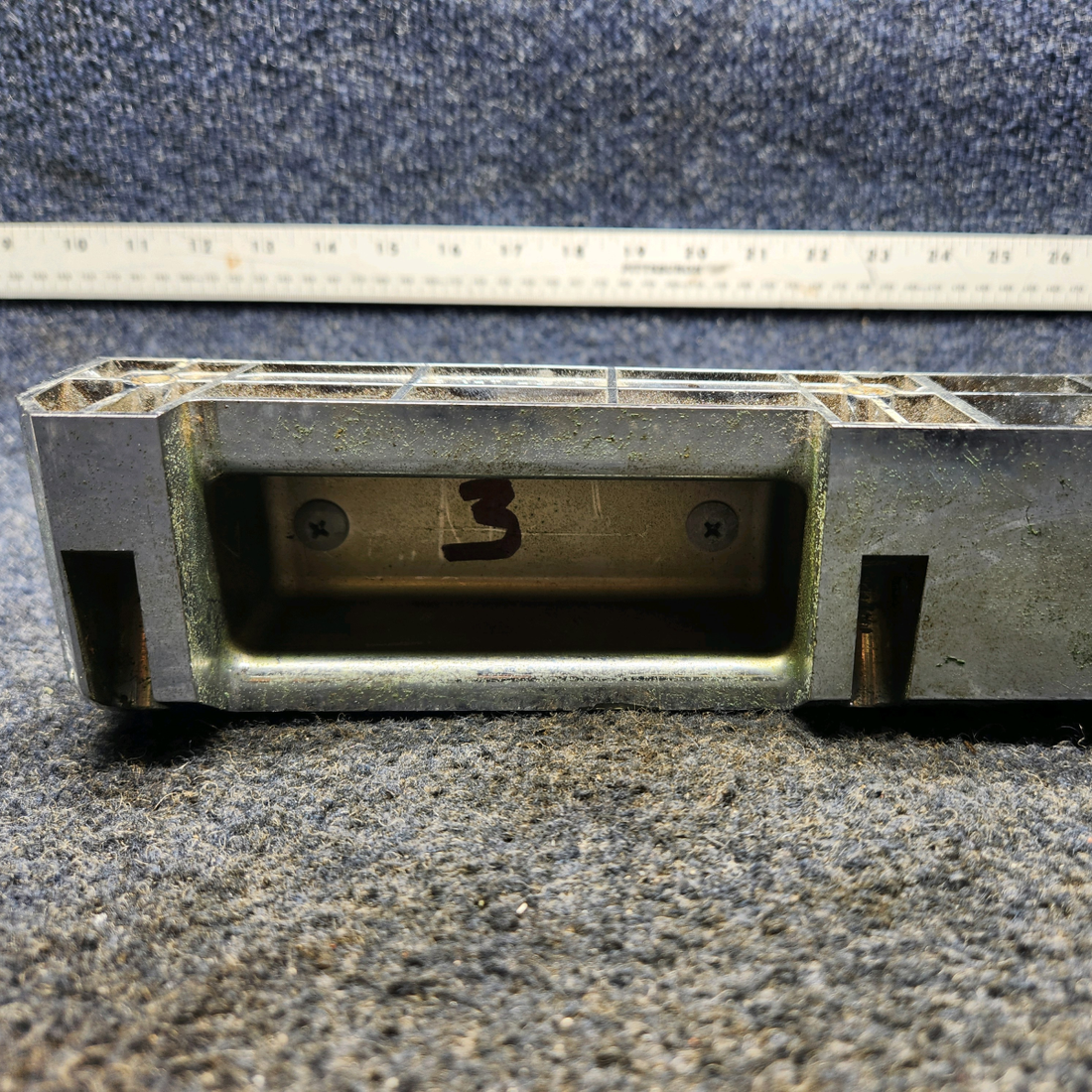 Used aircraft parts for sale, 66710-017 Piper PA32RT-300 ARMREST ASSY MIDDLE RH / AFT RH W/ ASH TRAY