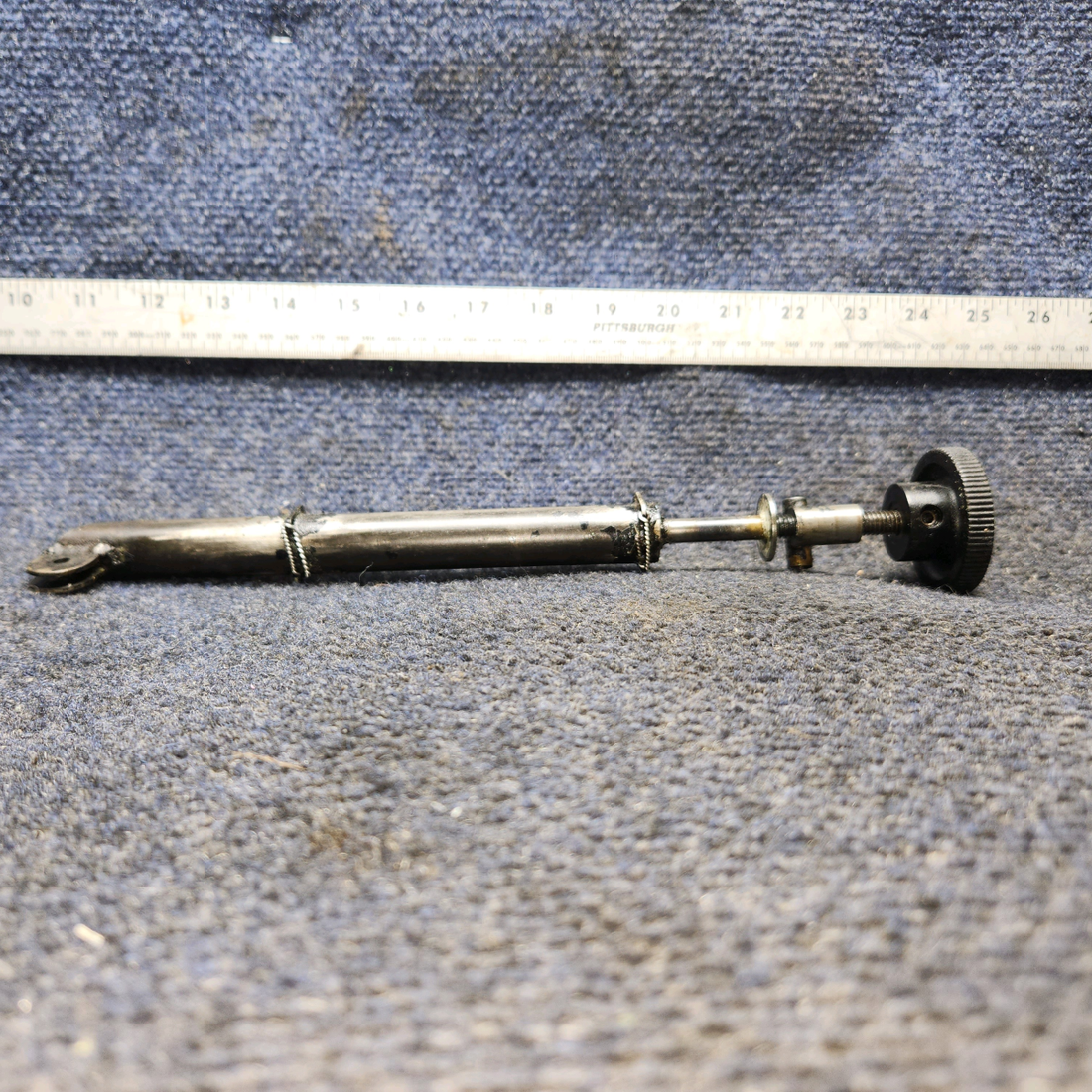 Used aircraft parts for sale, 65837-002 Piper PA28-161 Rudder Trim Adjustment Assembly