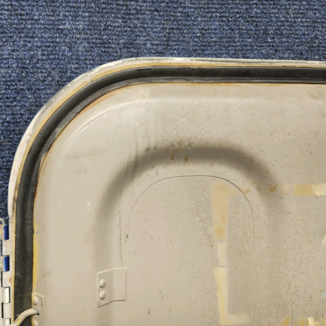 Used aircraft parts for sale, 35-410070-652 Beechcraft 35-33 Baggage Door Assy With Key