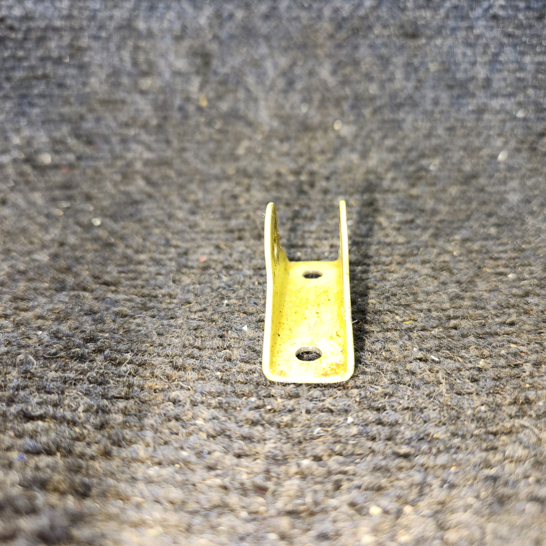 Used aircraft parts for sale, 35-650122-4 BEECHCRAFT F35 Elevator Hinge Bracket