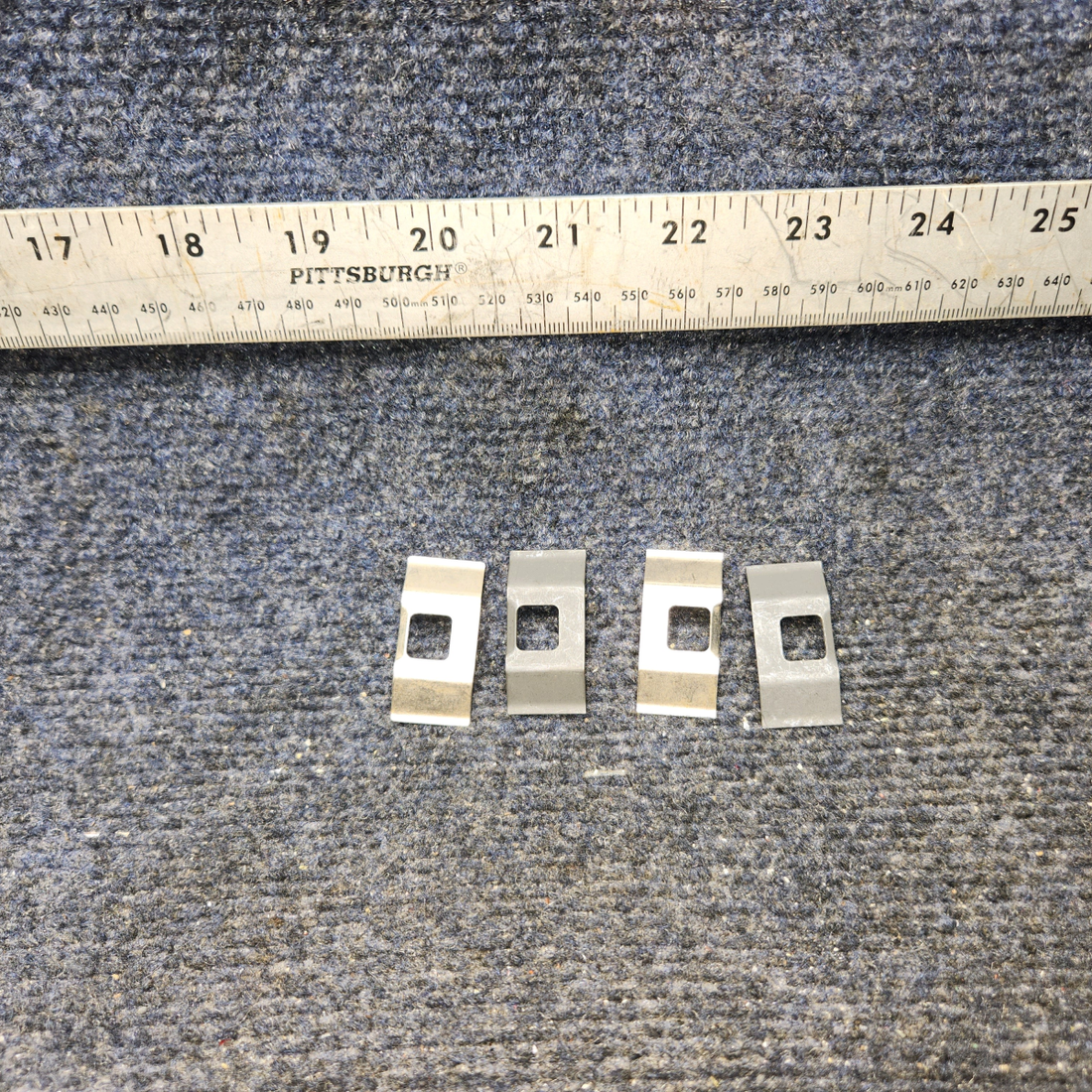 Used aircraft parts for sale, 9511103 Goodyear Cessna Clip Set of 4