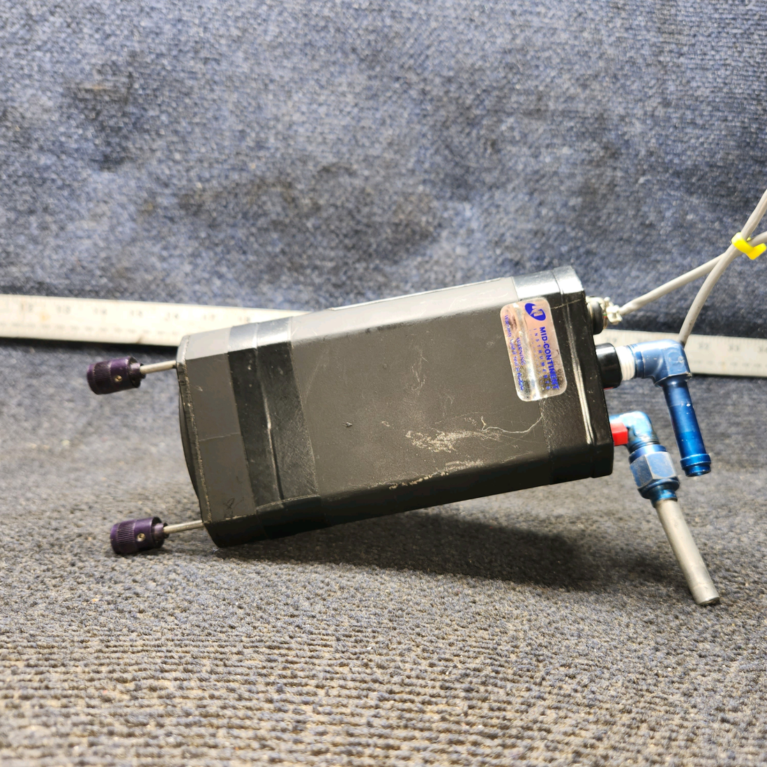 Used aircraft parts for sale, 1U262-005-20 Mid-Continent Cessna 182G Directional Gyro