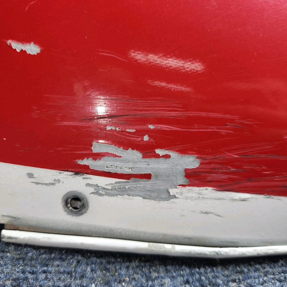 Used aircraft parts for sale, 0523565-30 cessna 150G Wing Tip Assembly – RH – Worn Paint, See Photos
