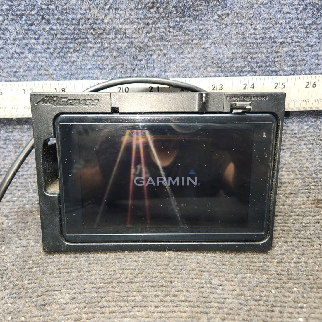 Used aircraft parts for sale, 010-01518-00 Garmin Aera 660 cessna 150G Aera 660 GPS with AirGizmo Dock & Cable