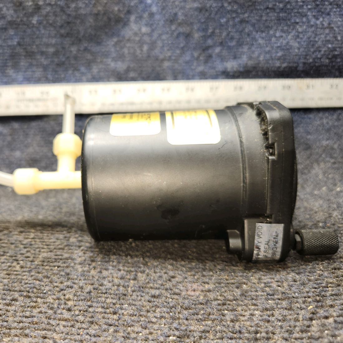 Used aircraft parts for sale, 5934PD-3 United Instruments Cessna 182G Altimeter indicator Code: A.83