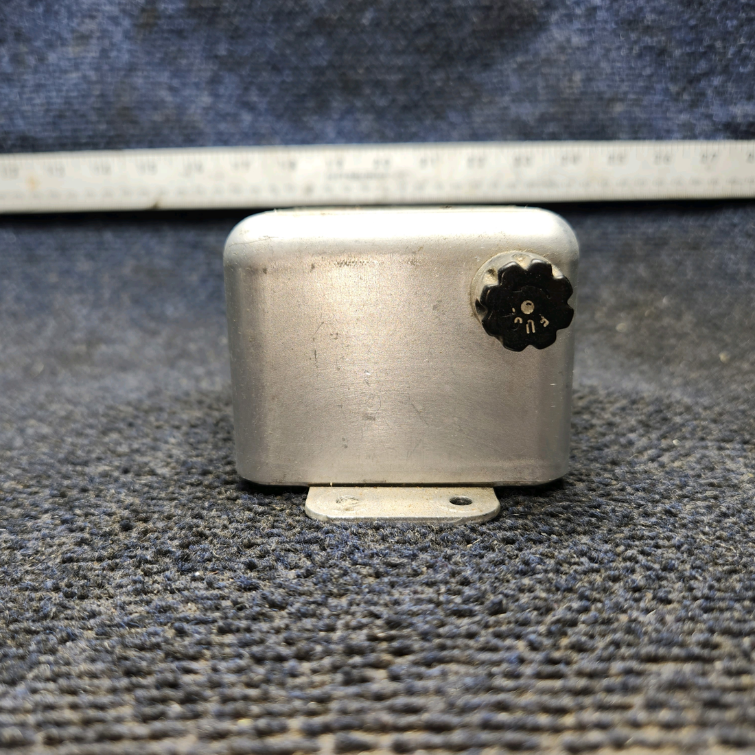 Used aircraft parts for sale, A490,T1-28 Whelen Strobe Light Power Supply (28V)