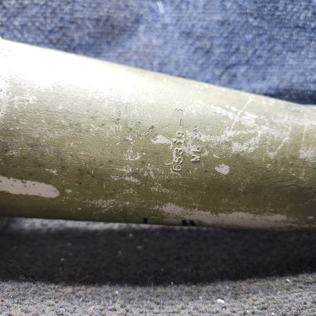 Used aircraft parts for sale, 65319-004 Piper PA-28-140 Main Gear Cylinder