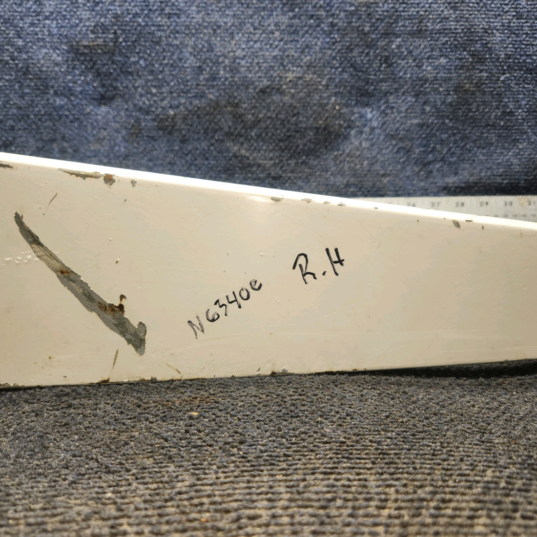 Used aircraft parts for sale, 0541158-4 Cessna 172 Main Landing Gear Spring - RH
