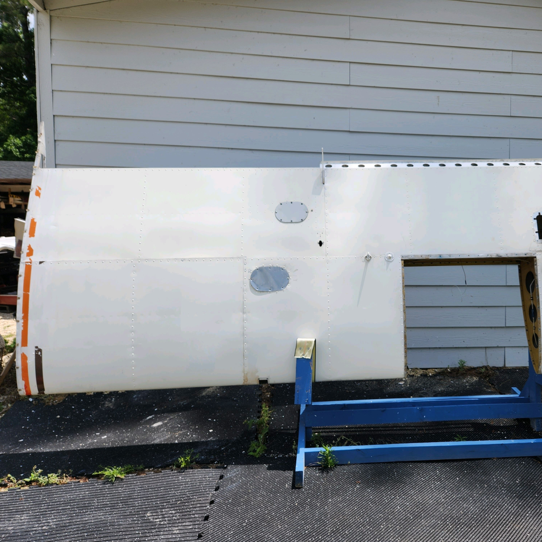 Used aircraft parts for sale, 66601-004 PIPER PA28-140 WING STRUCTURE LH-LESS FUEL TANK