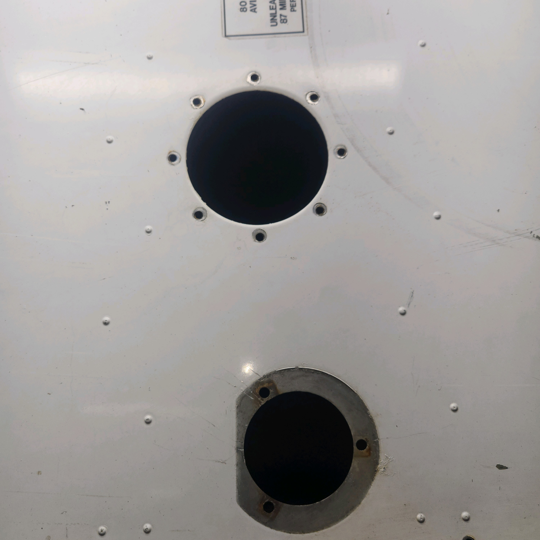 Used aircraft parts for sale, 0426511-6 cessna 150G Fuel Tank Cover Assembly - LH