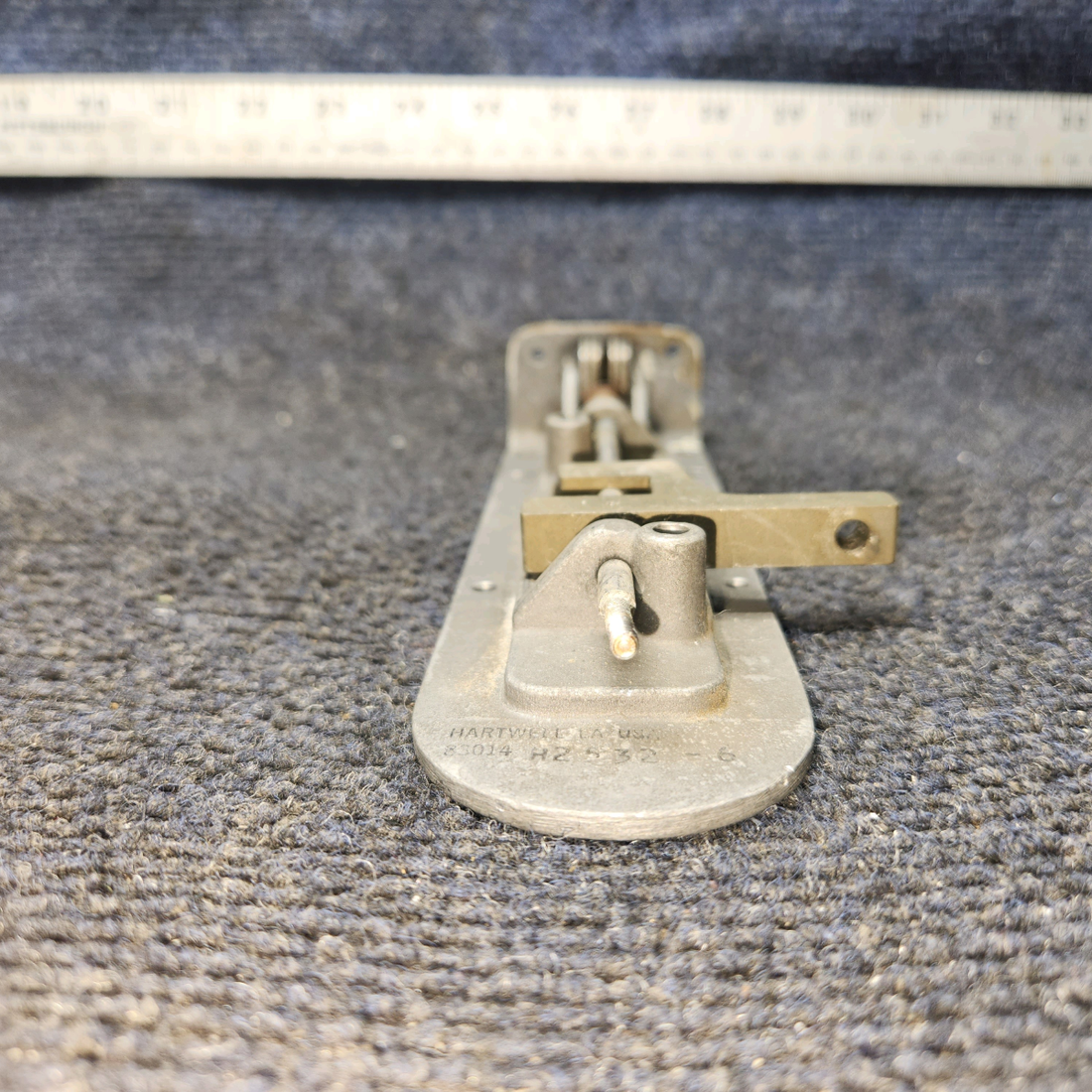 Used aircraft parts for sale, H2532-6 Hartwell Beechcraft C23 SUNDOWNER Cabin Door Latch Base Assembly - RH