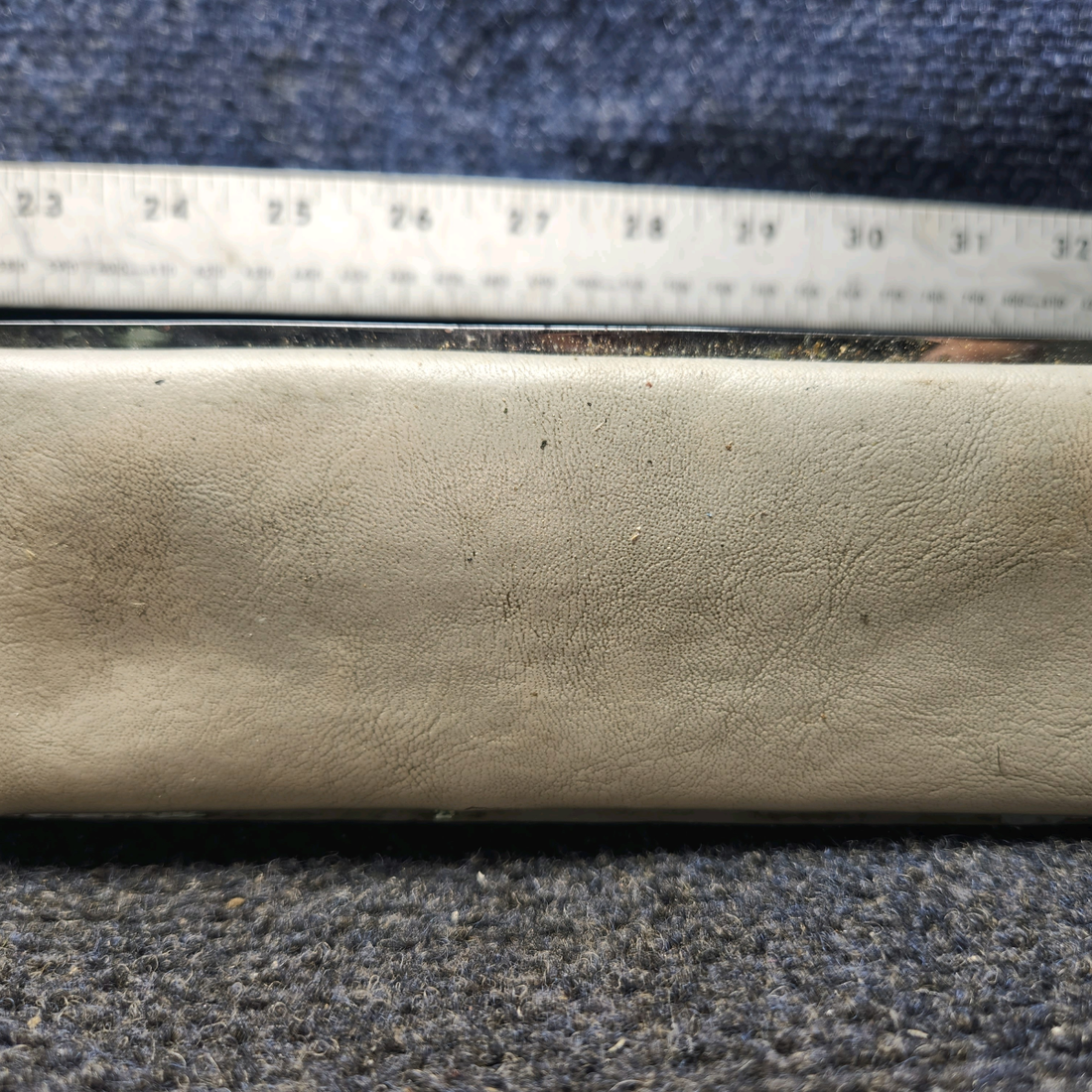 Used aircraft parts for sale, 66710-017 Piper PA28-161 Arm Rest Assembly w/ Pad and Ashtray -  RH