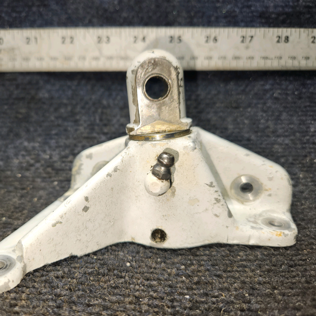 Used aircraft parts for sale, 95643-006 Piper PA32RT-300 Main Gear Truss Bracket Assembly - LH (3/8")