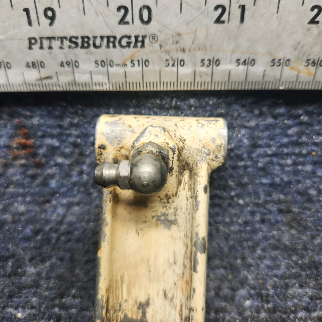 Used aircraft parts for sale, 35-825035 Beechcraft F33A NOSE GEAR STEERING IDLER CROSS LINK ASSY