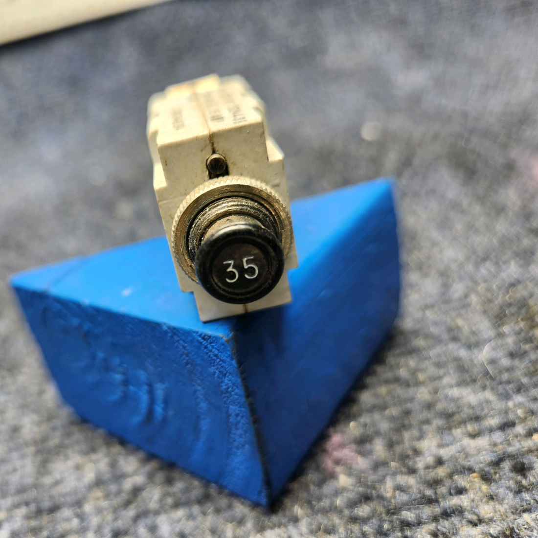 Used aircraft parts for sale, MS25244-35 Mechanical Products CIRCUIT BREAKER 35 AMP - PRICE PER EACH
