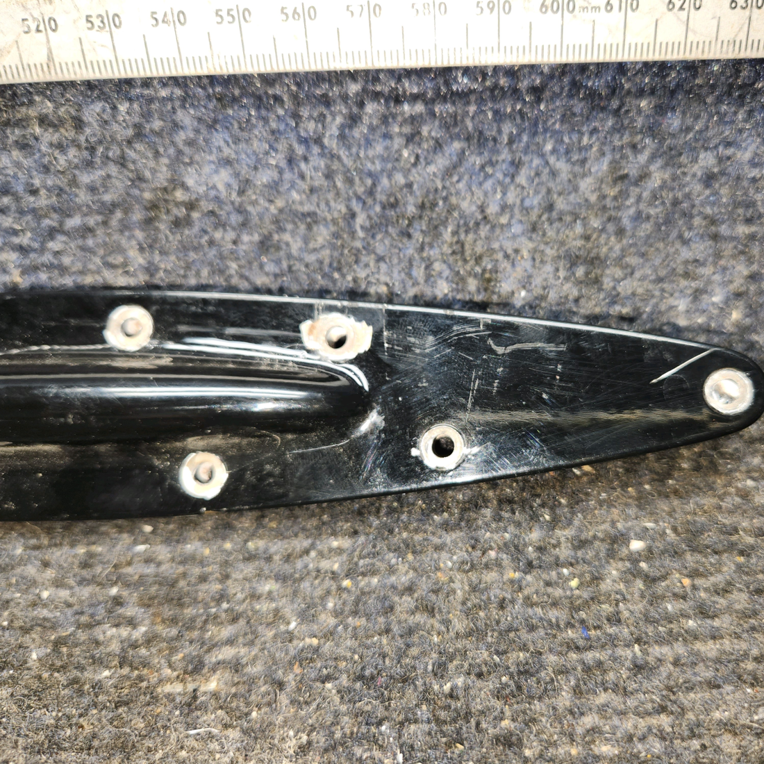 Used aircraft parts for sale, 0511280-2, 0511237-2 Cessna 172E Cabin Door Hinge Assembly Upper - RH