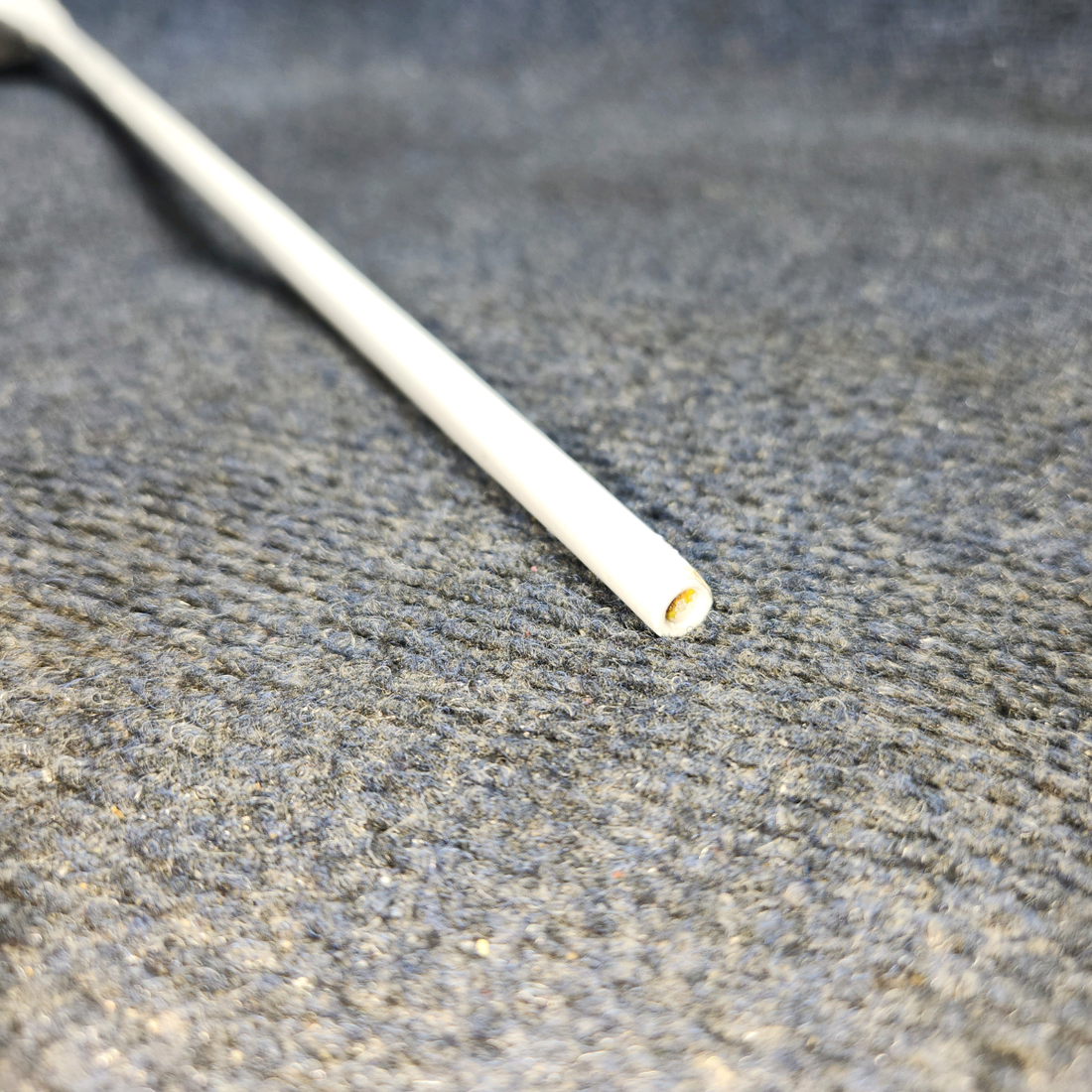 Used aircraft parts for sale, C598501-0104 PIPER PA-24-250 Cessna VHF Communications Antenna