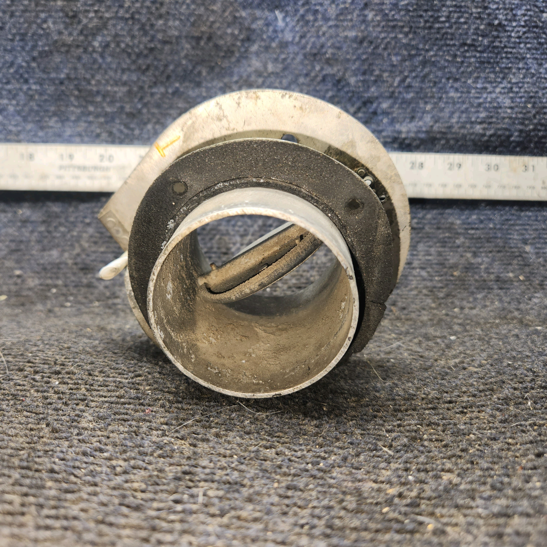 Used aircraft parts for sale, 68671-000 piper PA-28-181 Air Vent Valve Assembly