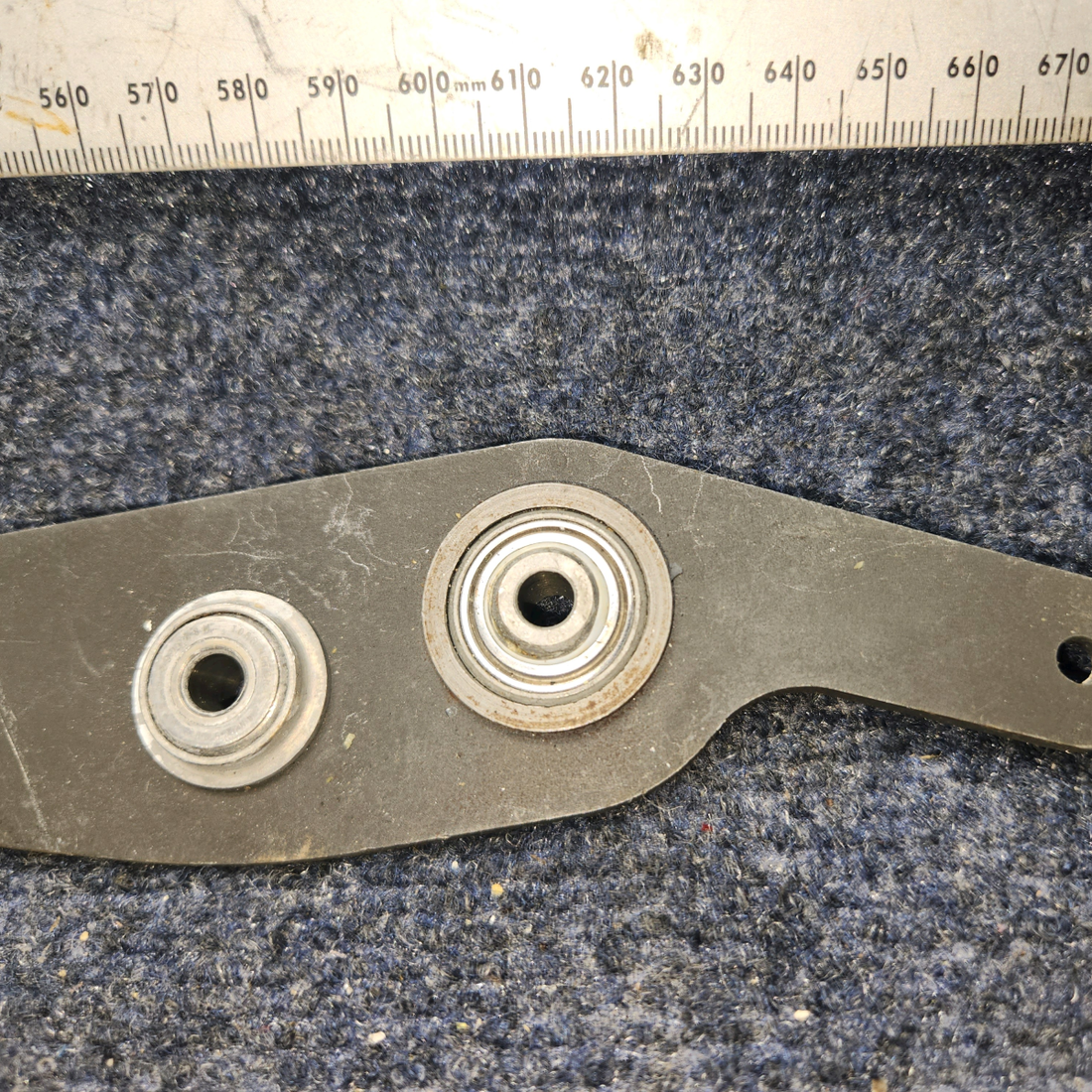 Used aircraft parts for sale, 2460016-1 Cessna 172RG Elevator Bellcrank FWD Assembly