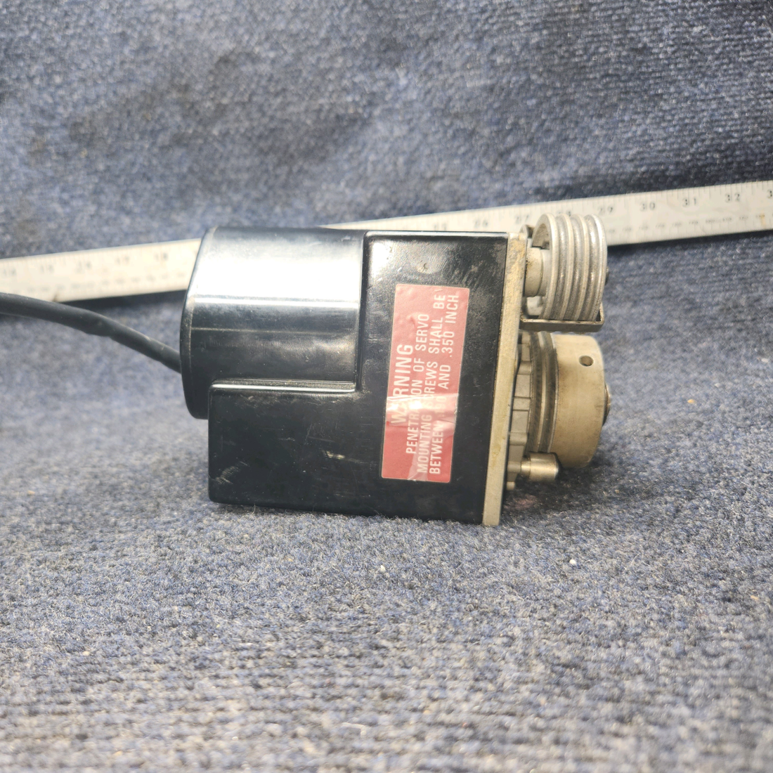 Used aircraft parts for sale, 065-0052-07 Cessna 172RG KAP 150  Trim  Servo (28 VOLTS)