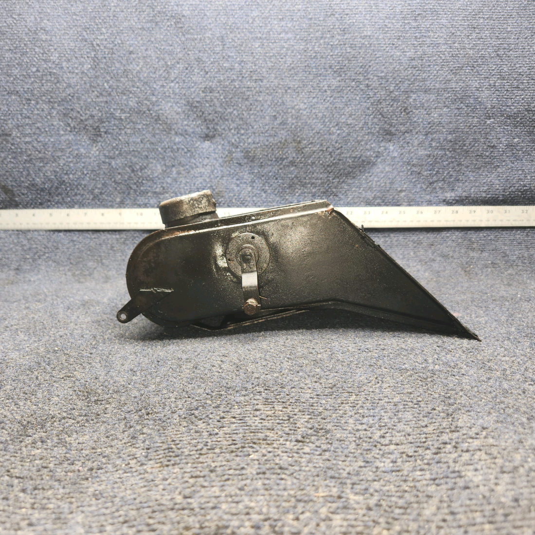 Used aircraft parts for sale, 0550180-27 Continental O-300 CESSNA 172K O-300-A AIRBOX ASSEMBLY