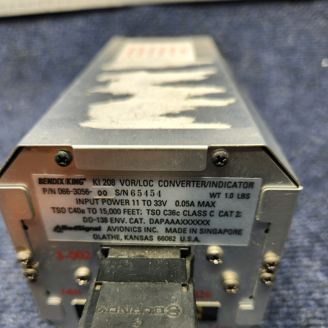Used aircraft parts for sale, 066-3056-02 Bendix King  [part_model] Beechcraft C23 SUNDOWNER BENDIX KING KI-208 VOR-LOC INDICATOR (VOLTS: 11-33)