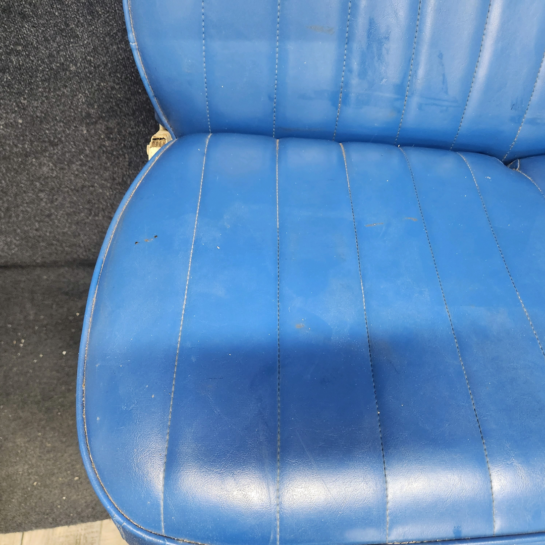 Used aircraft parts for sale, 0514124-9 cessna 172N Rear Solid Back Seat Assembly