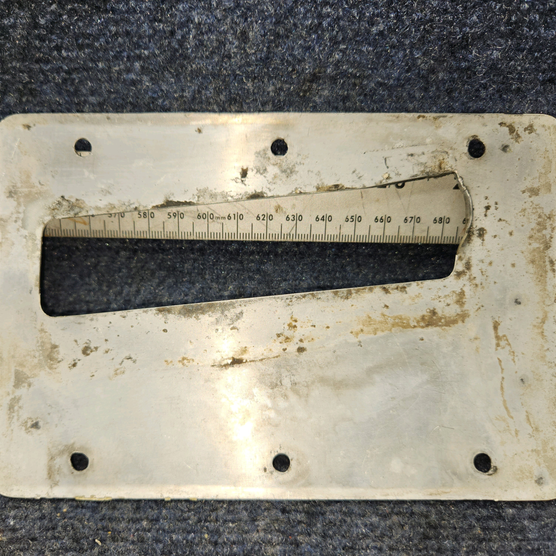 Used aircraft parts for sale, 0441024-2 Cessna C-150J Landing Gear Fairing Plate, R.H
