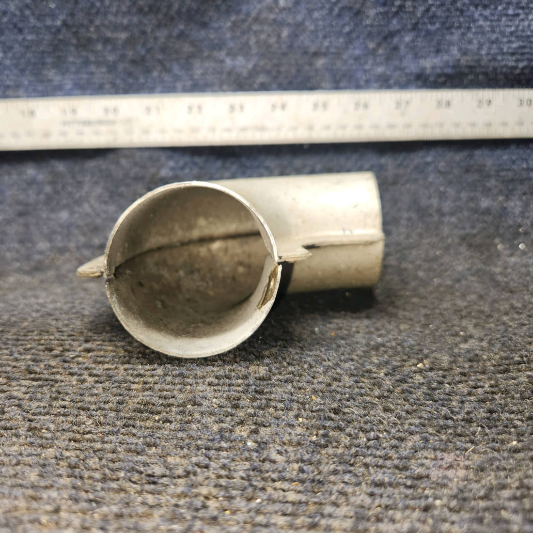 Used aircraft parts for sale, 0413233 Cessna 172E Cabin Air Vent Elbow