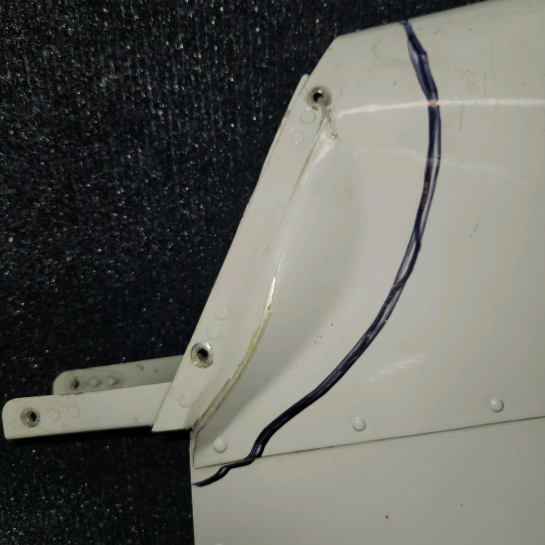 Used aircraft parts for sale, 0431004-2 CESSNA 150G Vertical Fin Assembly