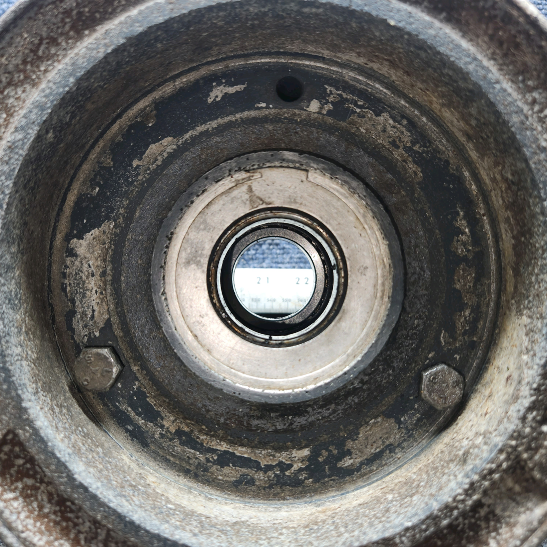 Used aircraft parts for sale, 40-97A Cleveland cessna 150G Main Gear Wheel Assembly – 6.00-6