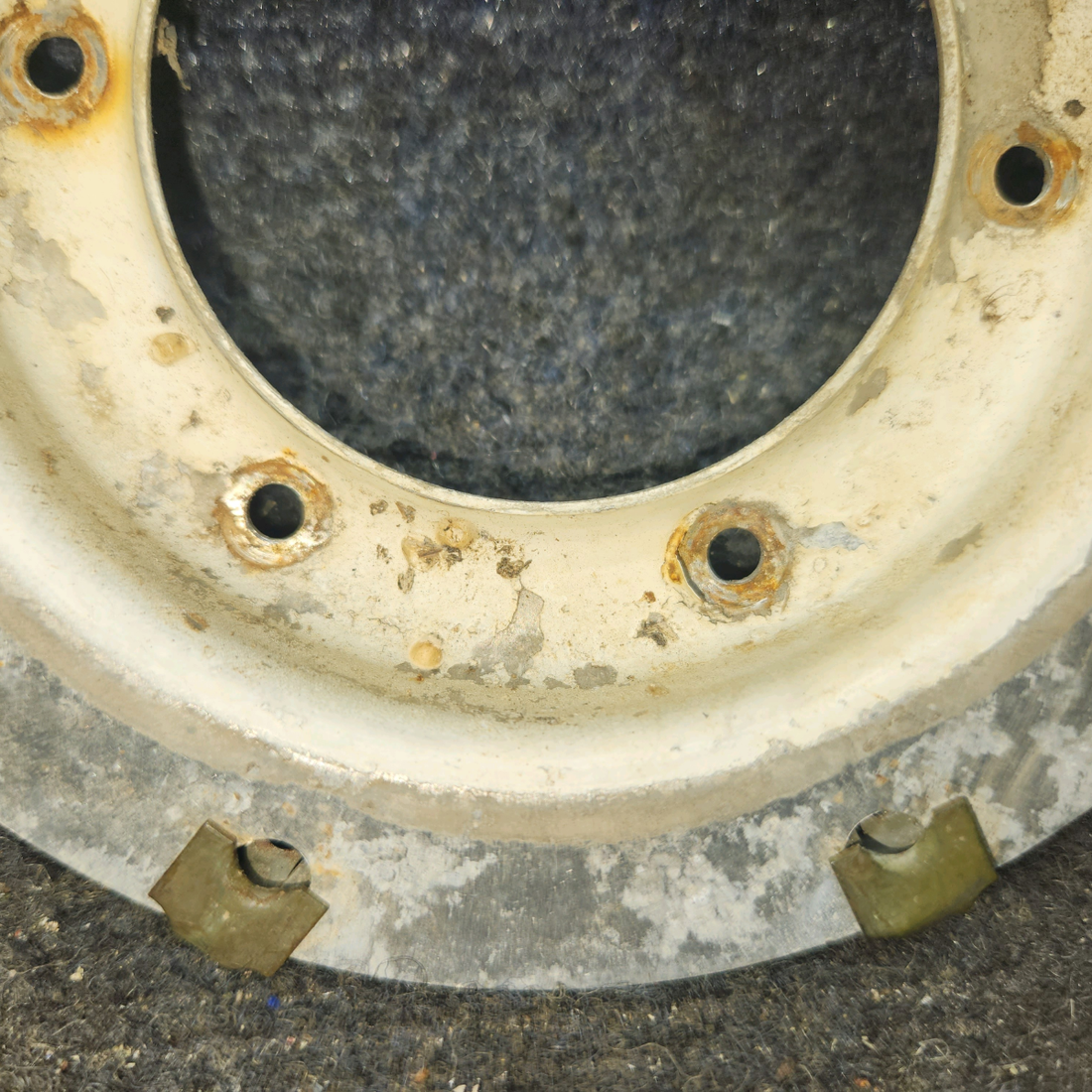 Used aircraft parts for sale, 0523529-1 cessna 150G Fuel Tank Adapter Assembly