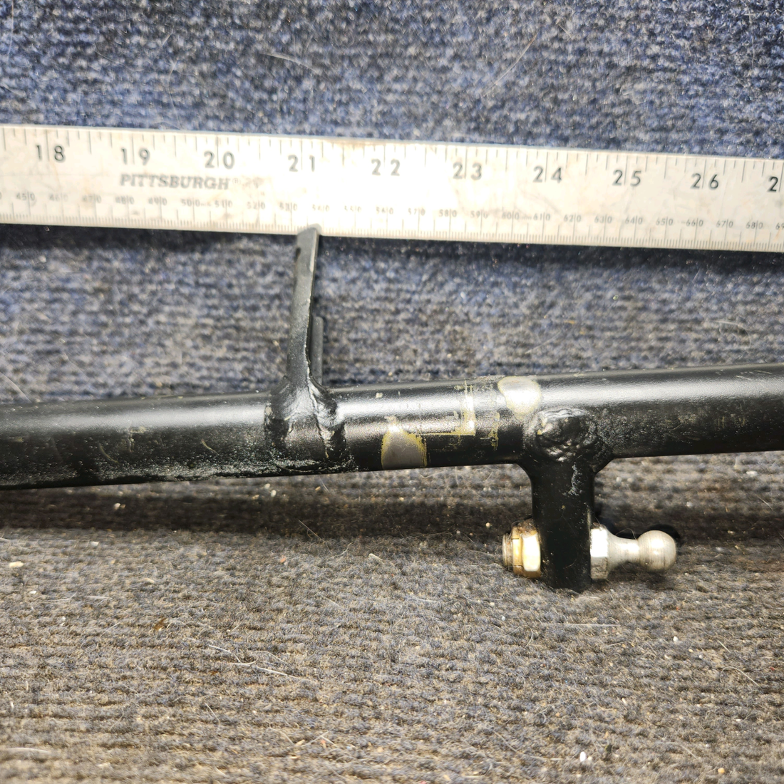 Used aircraft parts for sale, 0411306-14 cessna 172N Weld Assembly