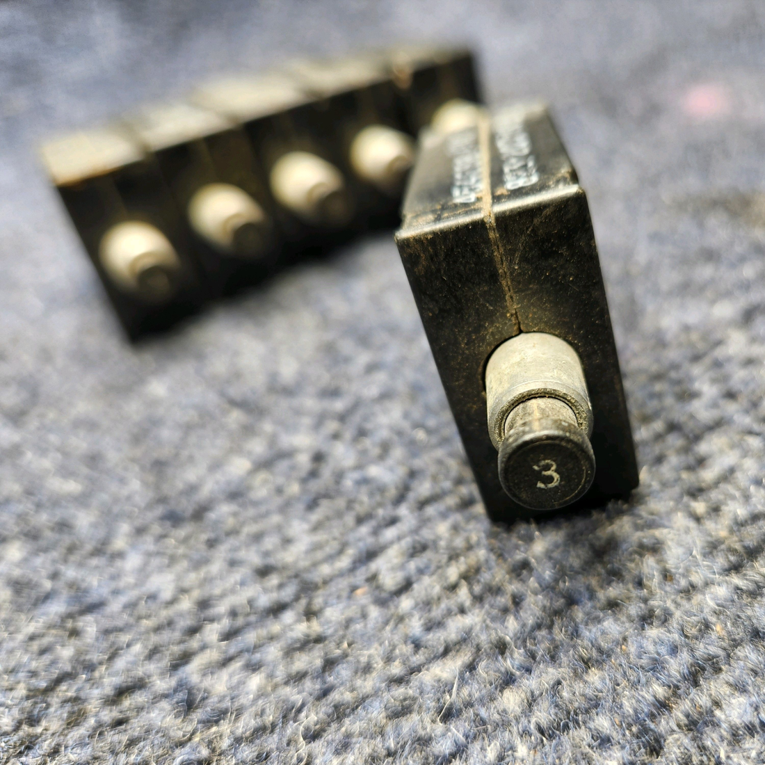 Used aircraft parts for sale, 823-203-102 Wood Piper Pa-31T AMF BREAKER 3 AMP " PRICE PER EACH"