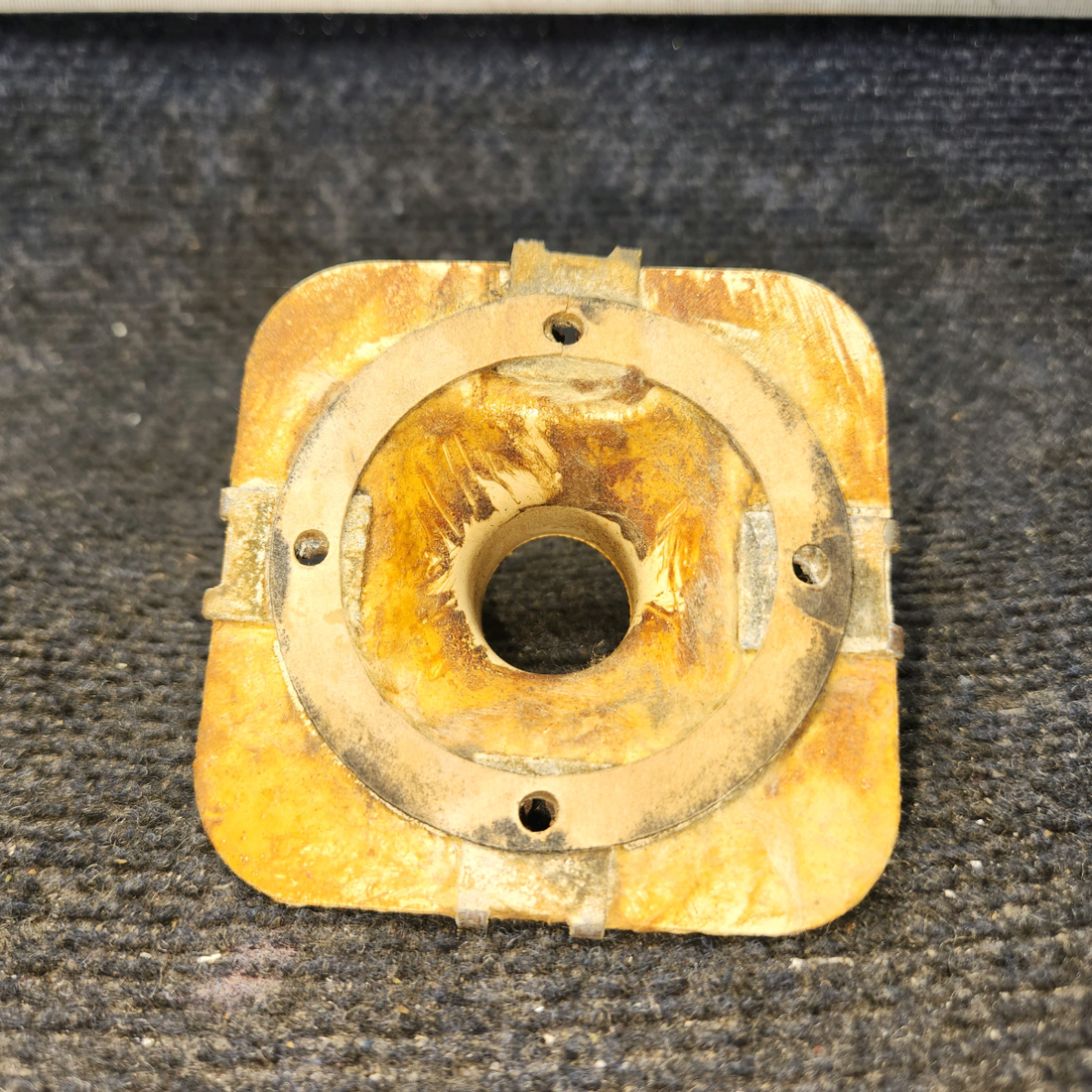 Used aircraft parts for sale, 0700327-1 Cessna 172F Cessna Vent Adapter (Adapter Only)