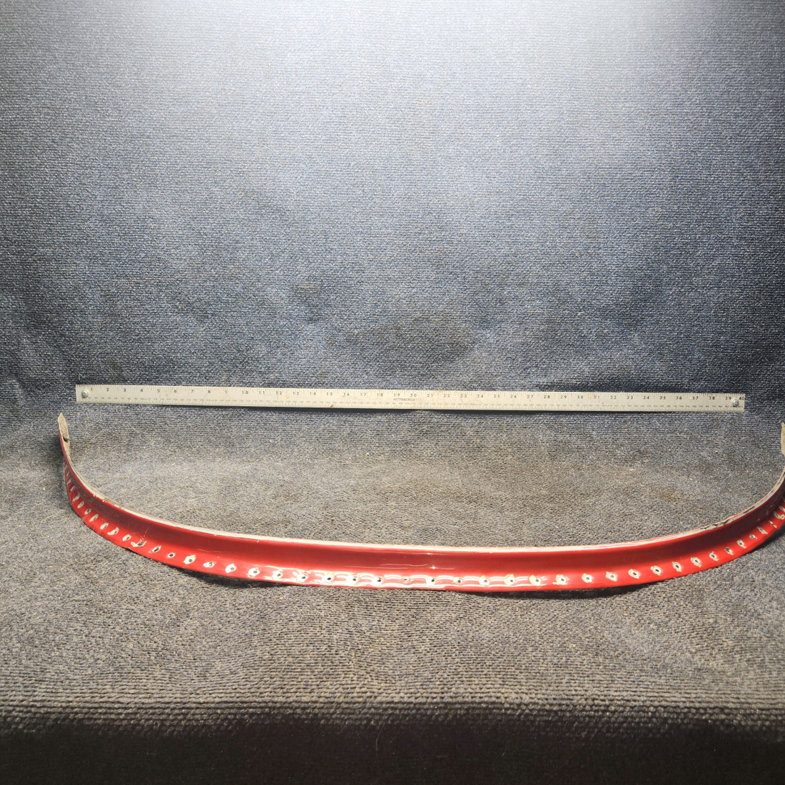 Used aircraft parts for sale, 0411479-50 cessna 150G Lower Outer Windshield Strip