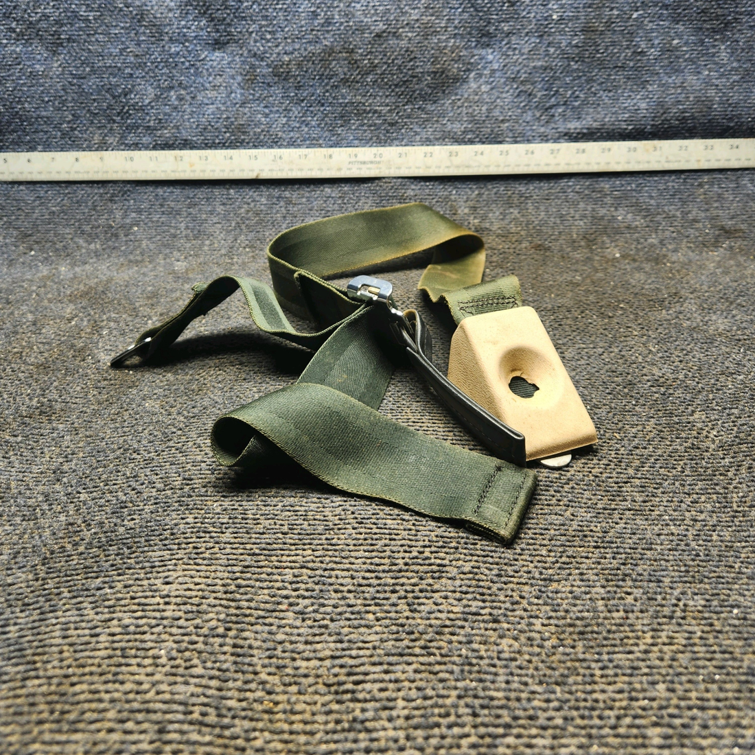Used aircraft parts for sale, 443030-401 American Safety cessna 150G Upper Shoulder Harness