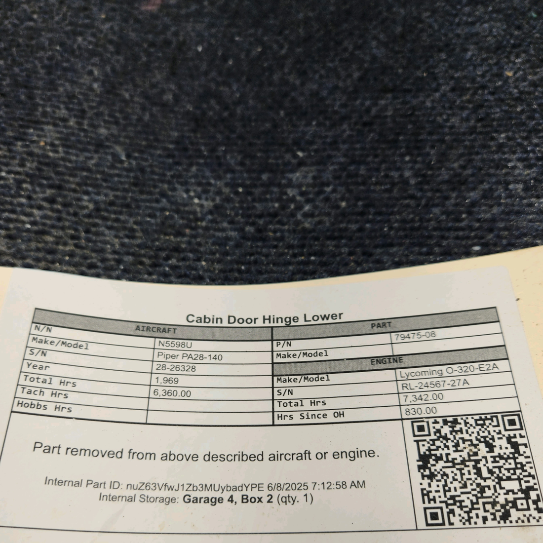 Used aircraft parts for sale, 79475-08 Piper PA28-140 Cabin Door Hinge Lower