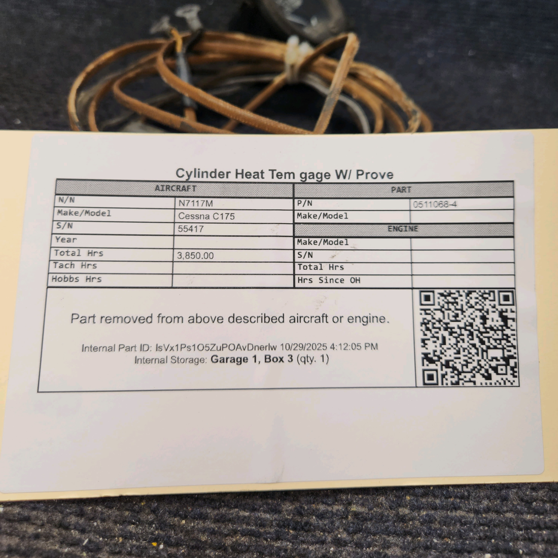 Used aircraft parts for sale, 0511068-4 Cessna C175 Cylinder Head Temperature Gauge with Probe