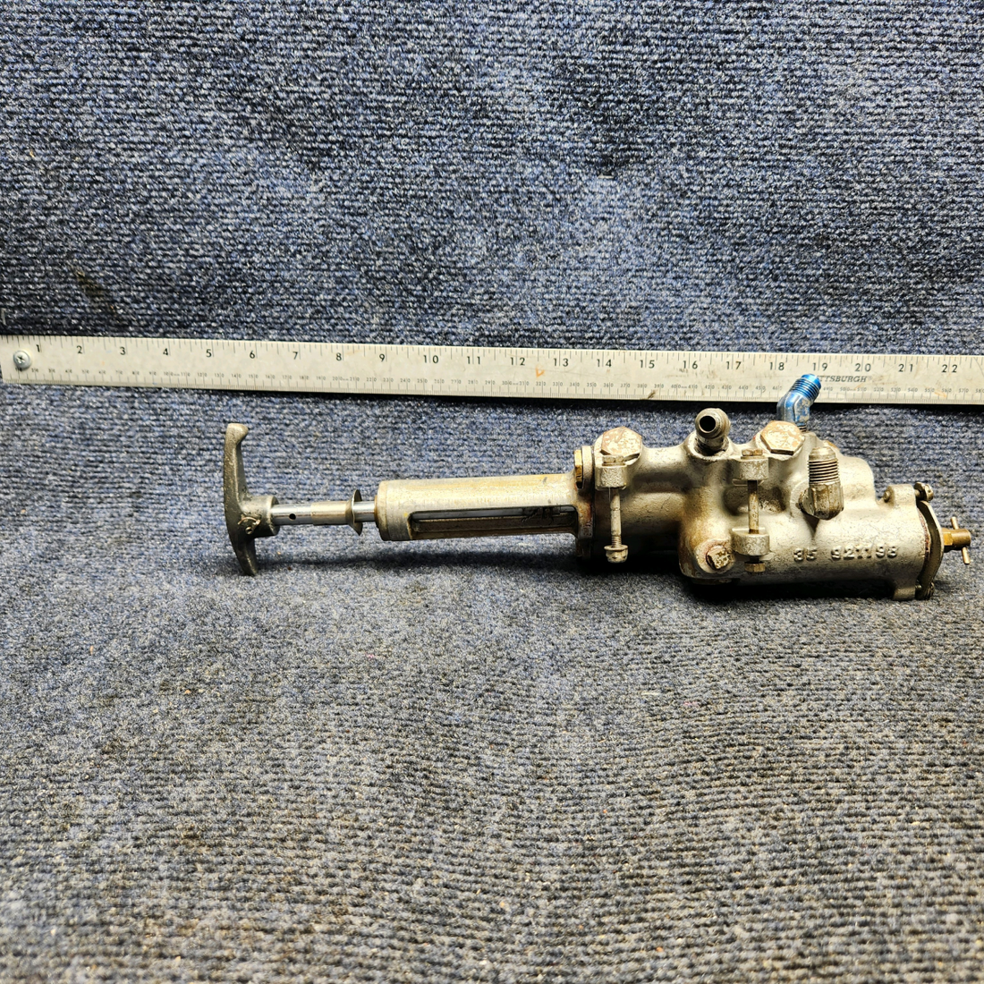 Used aircraft parts for sale, 35-921198 Beechcraft EMERGENCY FUEL- PUMP - LOOK GOOD BY NO TESTED.