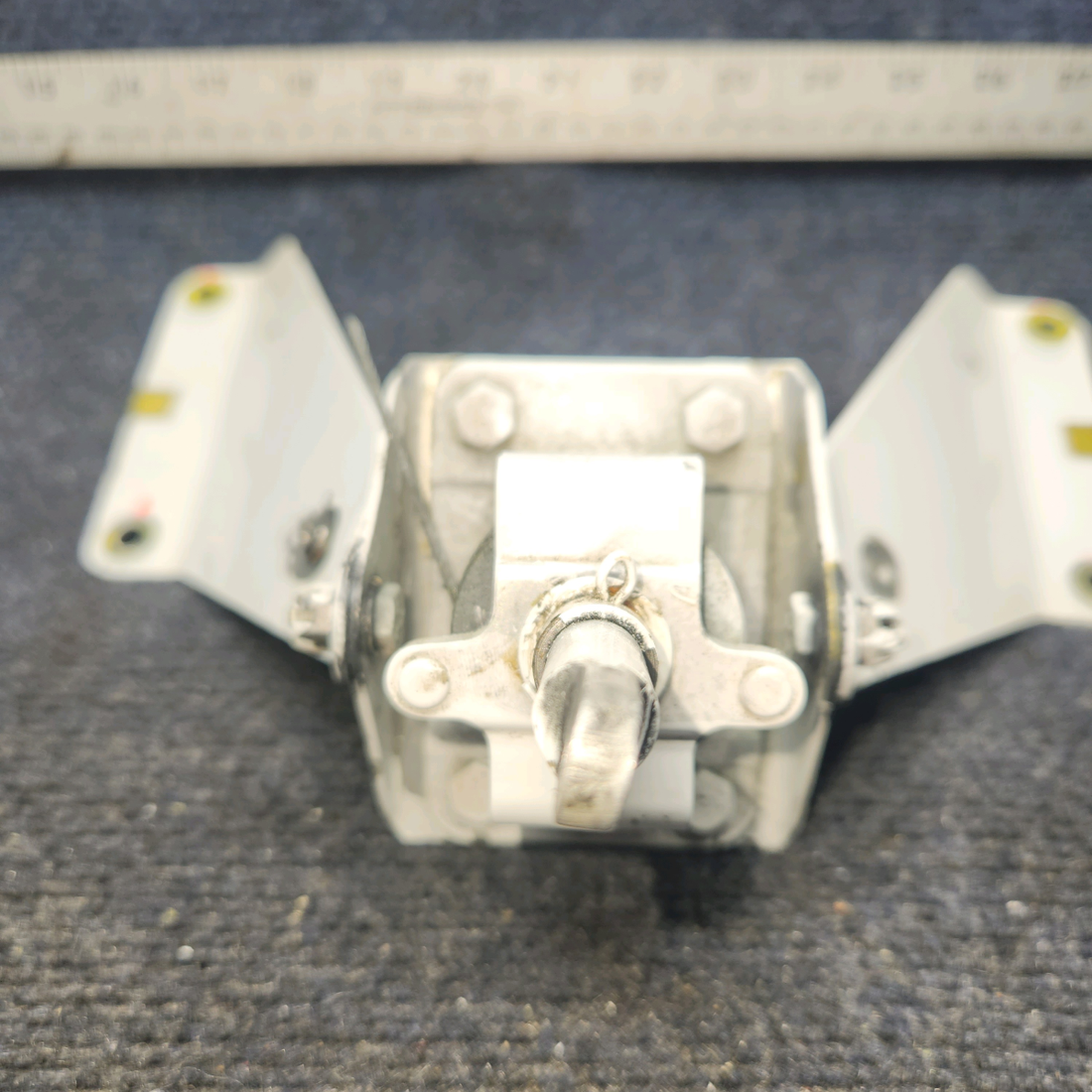 Used aircraft parts for sale, 756-217 PIPER PA-24-250 Screw & Stop Stabilator Trim Tab Assy