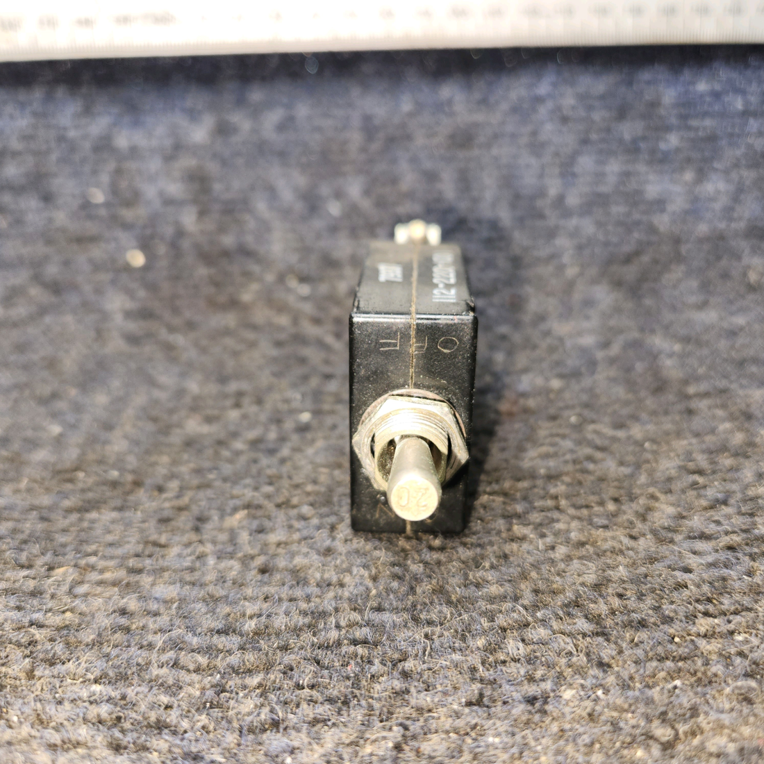 Used aircraft parts for sale, 112-220-101 AMF Wood Electric W31-X2M1G-20 Cessna 172F Toggle Switch (Amps: 20)