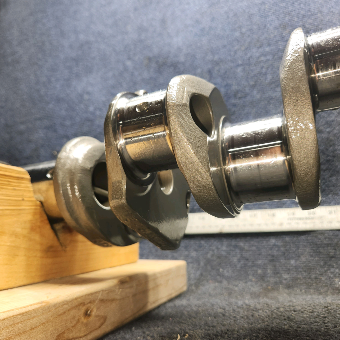 Used aircraft parts for sale, 653382, 580789 Continental O-300D Cessna 172F Crankshaft Assy With Counterweights