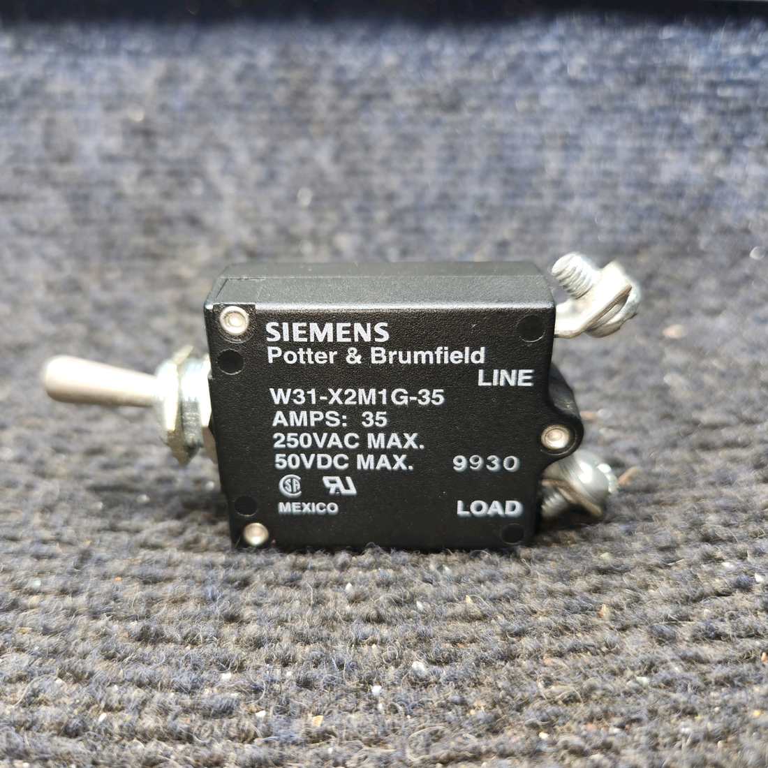 Used aircraft parts for sale, W31-X2M1G-35 Cessna 172E Circuit Breaker Switch – 35 Amps