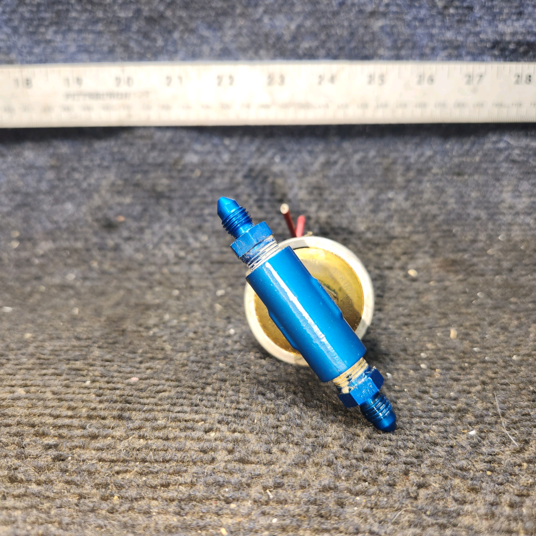 Used aircraft parts for sale, S1711-1 cessna 150G Hobbs Oil Pressure Switch